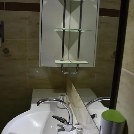 Apartamento 5005-2 *