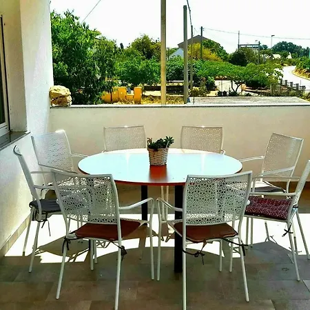 5005-2 Apartment